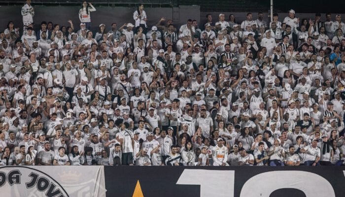 54659282702_f18e14de18_o-700x441.jpg