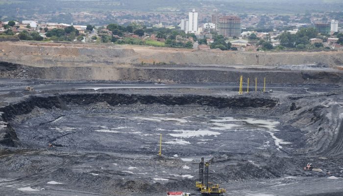 951773-mineradora_20.jpg