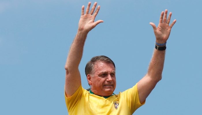 BOLSONARO-ANISTIA.jpg