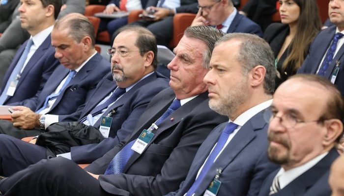 Bolsonaro-no-STF2.jpg