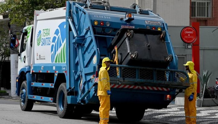 COLETA-LIXO-SANTOS.jpg