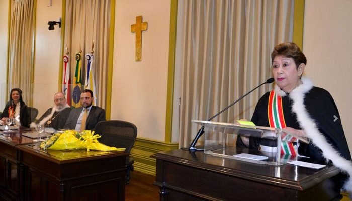 Desembargadora-Eva-do-Amaral-Coelho-toma-posse-no-Tribunal-de-Justica-do-Para3.jpg