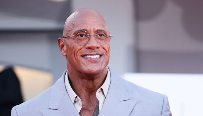 Dwayne-Johnson-o-The-Rock-finalmente-revela-o-motivo-de-sua-transformacao-radical-2233244639.jpg