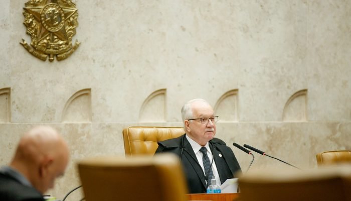 Edson-Fachin-e-Alexandre-de-Moraes-no-plenario-do-STF.jpg