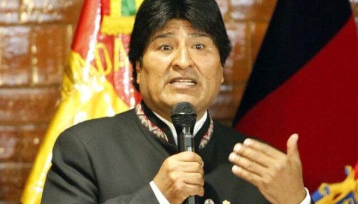 Evo_Morales_in_Ecuador-1.jpg