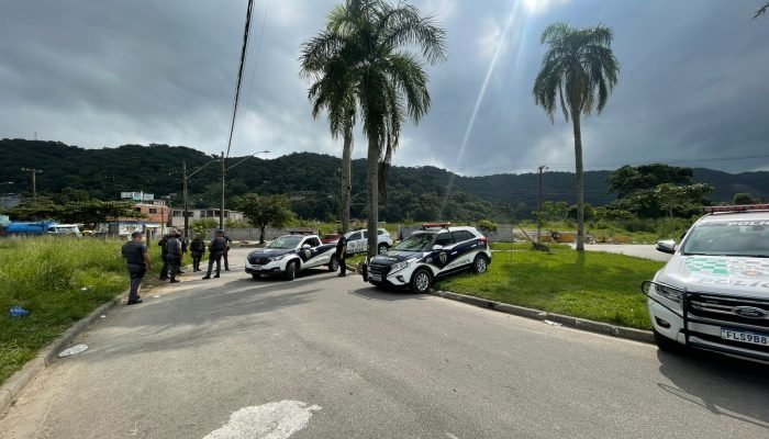 Forca-Tarefa-acao-em-area-da-Enseada-divulgacao-PMG-1.jpeg