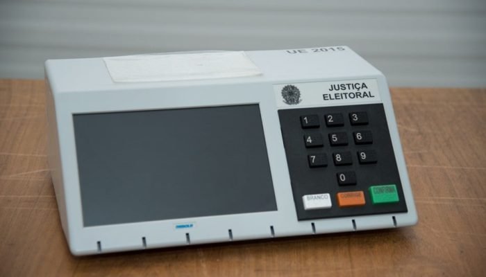 Foto-da-urna-eletronica-em-alusao-a-materia-que-informa-sobre.jpg