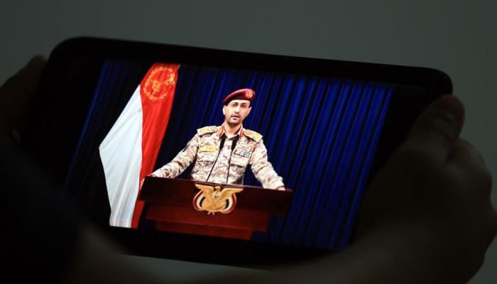 Houthis-Iemen-respondem-ataque-dos-EUA-EFE-YAHYA-ARHAB.jpg