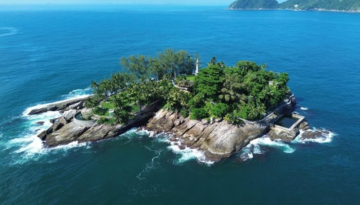 ILHA-DOS-ARVOREDOS-GUARUJA.jpg