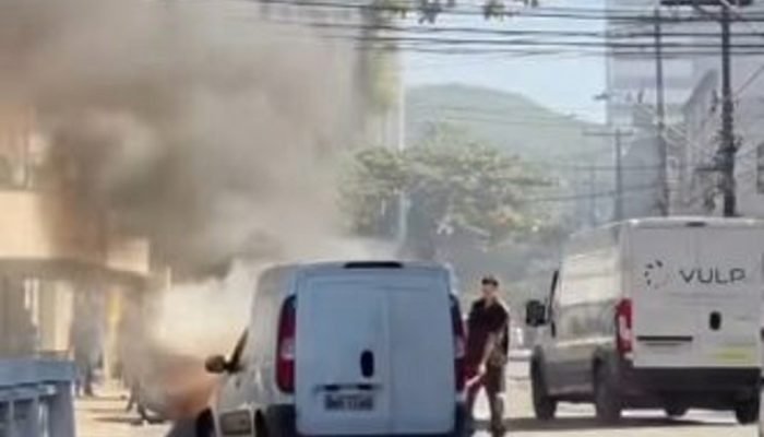INCENDIO-CARRO-CANAL-3.jpg