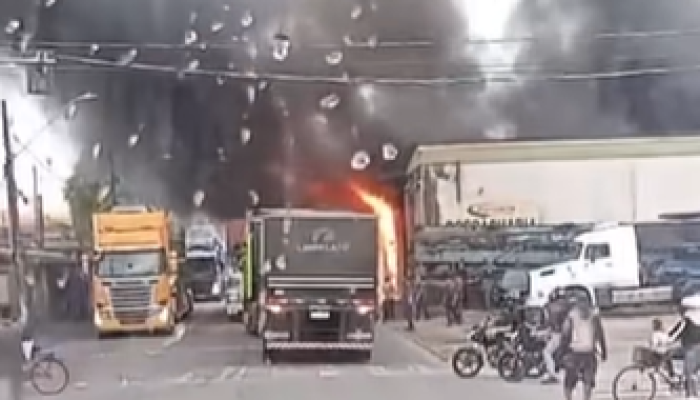 INCENDIO-RUA-DO-ADUBO-13052026.png
