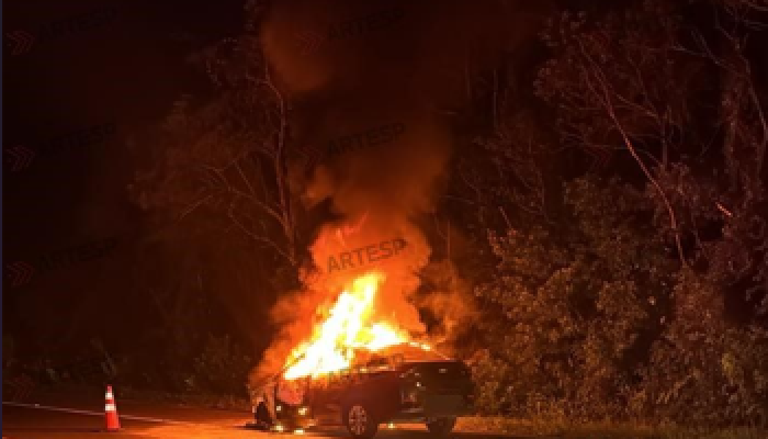 INCENDIO-VEICULO-RIO-SANTOS-1.png