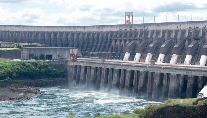 Itaipu-Sara-Cheida-Itaipu-Binacional.jpg