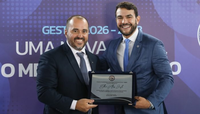 NOVO-PRESIDENTE-CAMPS-2.jpg