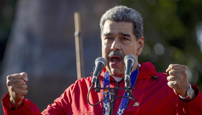 Nicolas-Maduro-Miguel-Gutierrez-EFE.jpg