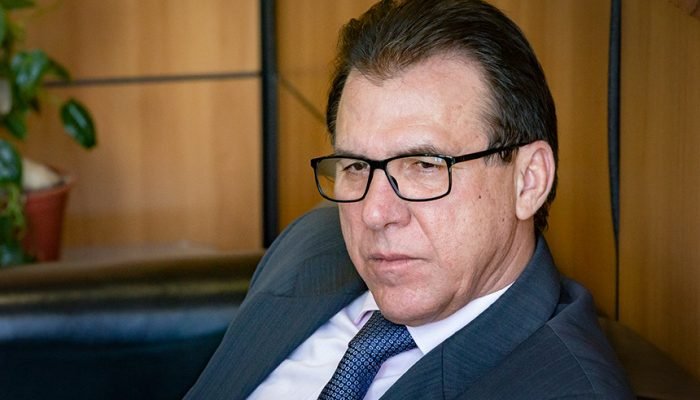 O-ministro-do-Trabalho-Luiz-Marinho.jpg