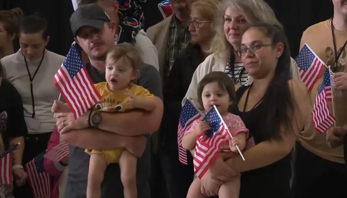 QtLIItKvhZ0-00-00-15-5-White-South-Africans-arrive-in-U.S.-after-receiving-refugee-status-from-Trump.jpeg