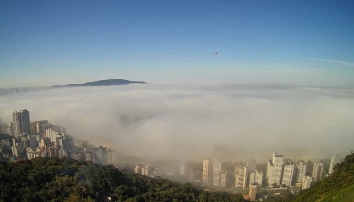 SANTOS-NEBLINA.jpg