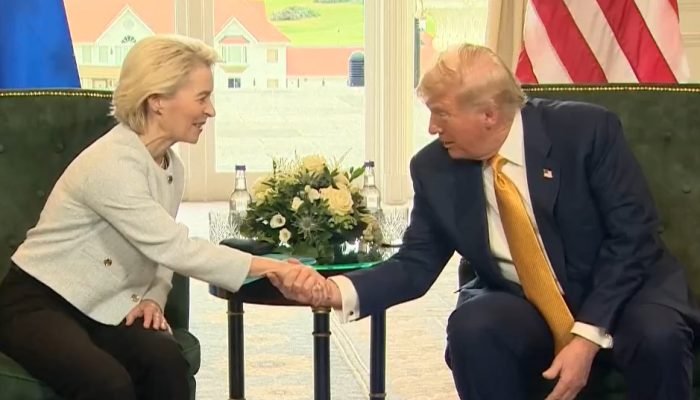 Trump-e-Ursula.jpg