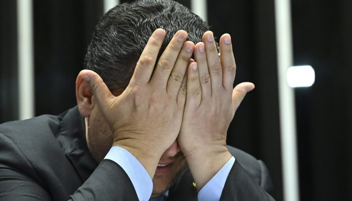 alcolumbre.jpg