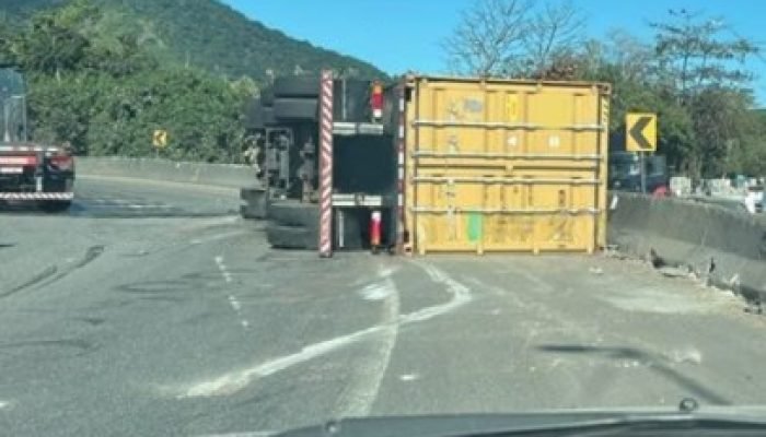artesp-guaruja-acidente.jpeg