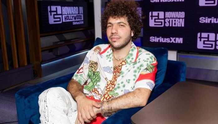 benny-blanco-relembra-quando-dormia-em-estacoes-parques-e-mcdonalds-em-nova-york_widelg.jpg