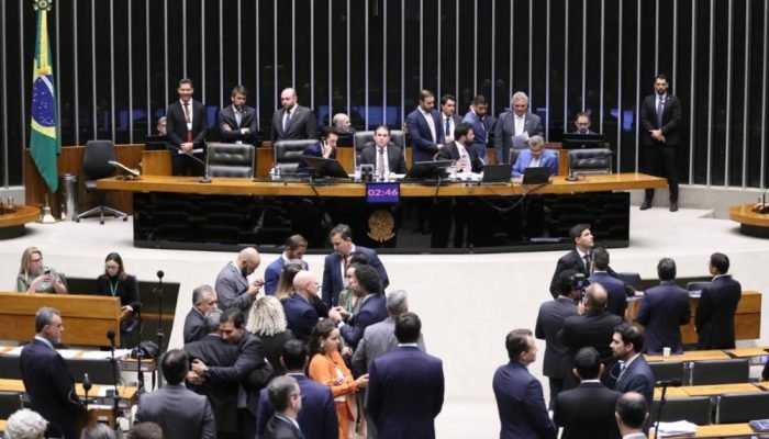 camara-senado-reajuste-servidores.jpg