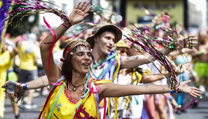 carnaval-e-feriado.jpg