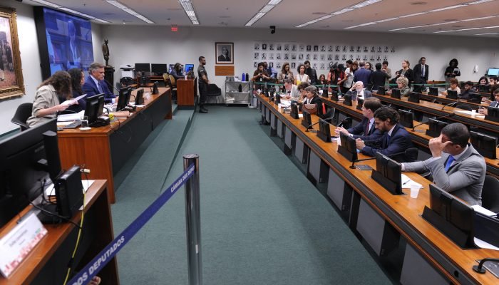 ccj-maioridade-penal.jpeg