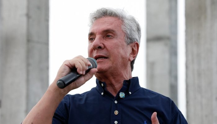 collor-1-crop-20230517200312.jpg