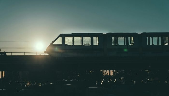 energia-solar-em-trem-na-suica-1.jpg