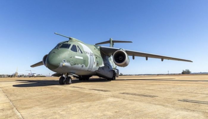 fab_envia_aviao_com_missao_humanitaria_a_venezuela.jpg