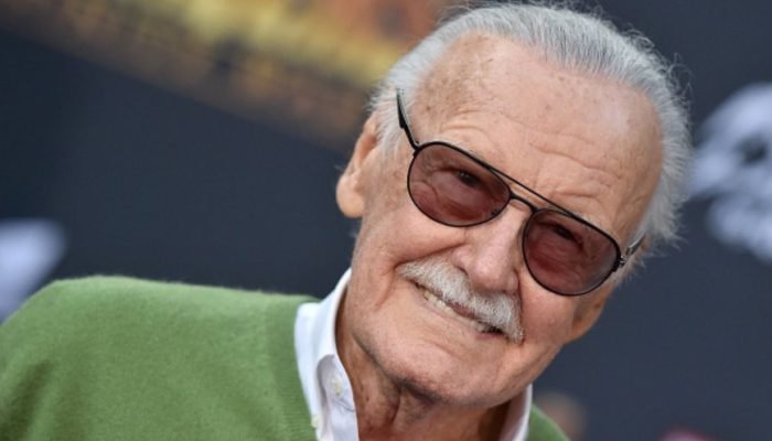 filha-de-stan-lee-nega-que-abusou-fisicamente-dos-pais-eu-nunca-fiz-isso_widelg.jpg