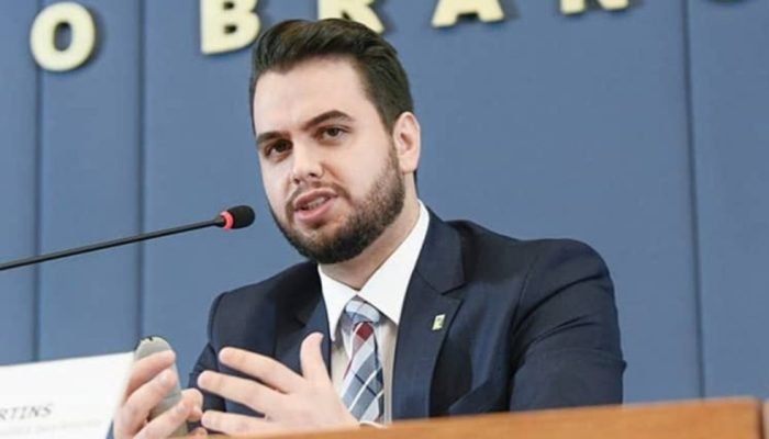 filipe-martins-foto-facebook-agencia-senado-1.jpg
