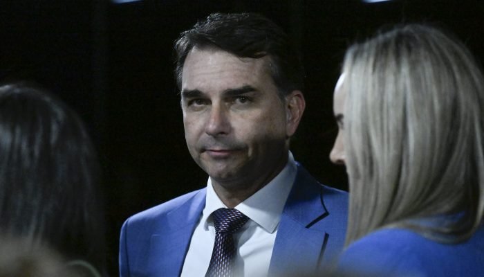 flavio-bolsonaro-5.jpg