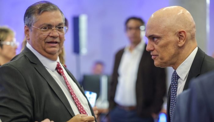 flavio-dino-com-alexandre-de-moraes-foto-fabio-rodrigues-pozzebom-agencia-brasil.jpg