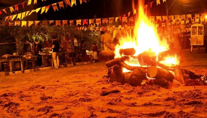 fogueira-na-festa-junina.jpg