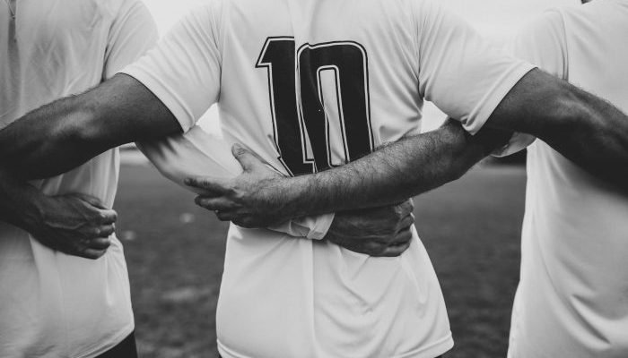 football-player-wearing-number-10-jersey-700x441.jpg