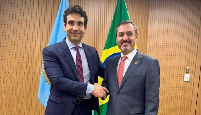 gabriel-galipolo-com-andrei-rodrigues-foto-divulgacao-pf.jpg