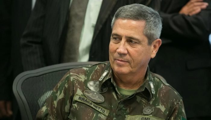 general-Walter-Souza-Braga-Netto-Foto-Alan-Santos-PR-1024x614-1.jpg