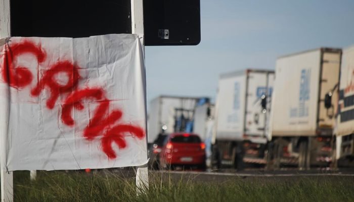 greve-caminhoneiros-2018.jpg