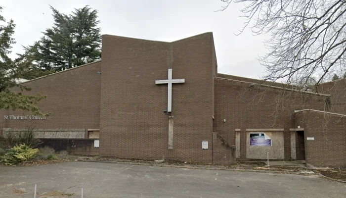 igreja-fechada.webp.webp