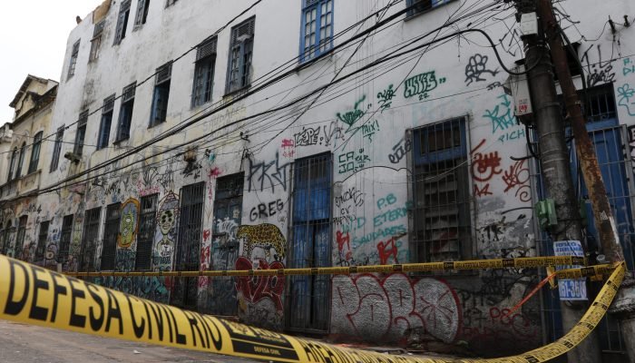 imovel-abandonado-proposta-camara.jpg