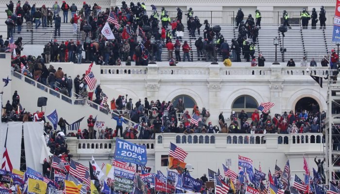invasao-ao-capitolio-eua-fundo-trump-perseguicao-politica.jpg