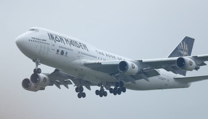 iron-maiden-aviao-ed-force-one-2016-foto-sean-gallup-getty-images_widelg.jpg