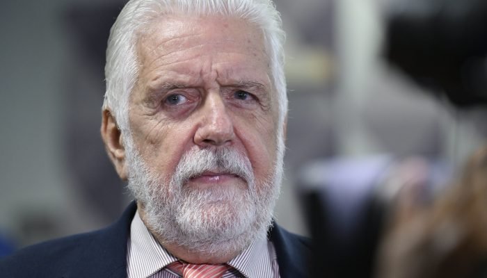 jaques-wagner.jpg