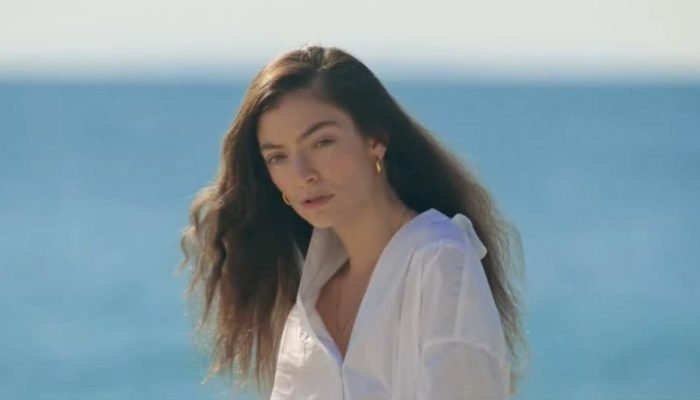 lorde_em_novo_clipe_widelg.jpg