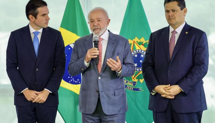 lula-alcolumbre-motta.jpg
