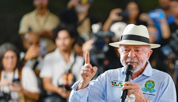 lula-cancer-chapeu-1.jpg