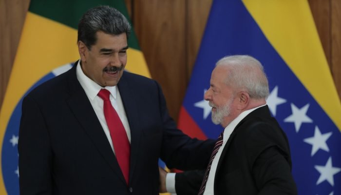 lula-maduro-1-crop-20230529233440.jpg